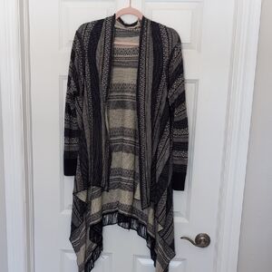 Black and Cream Women's Sweater Cardigan